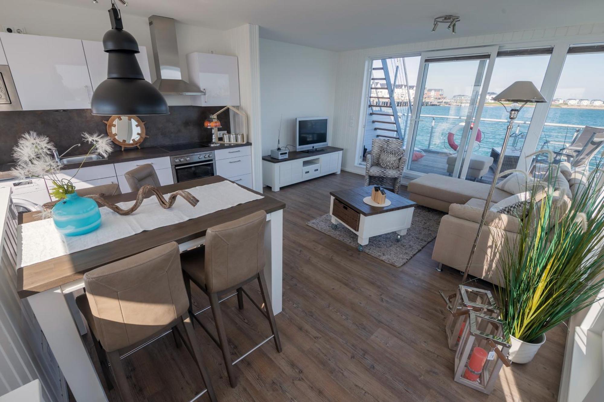 Schwimmendes Ferienhaus Antares One By Seeblick Ferien Oro, Rundum Wasser, Sauna Olpenitz Luaran gambar