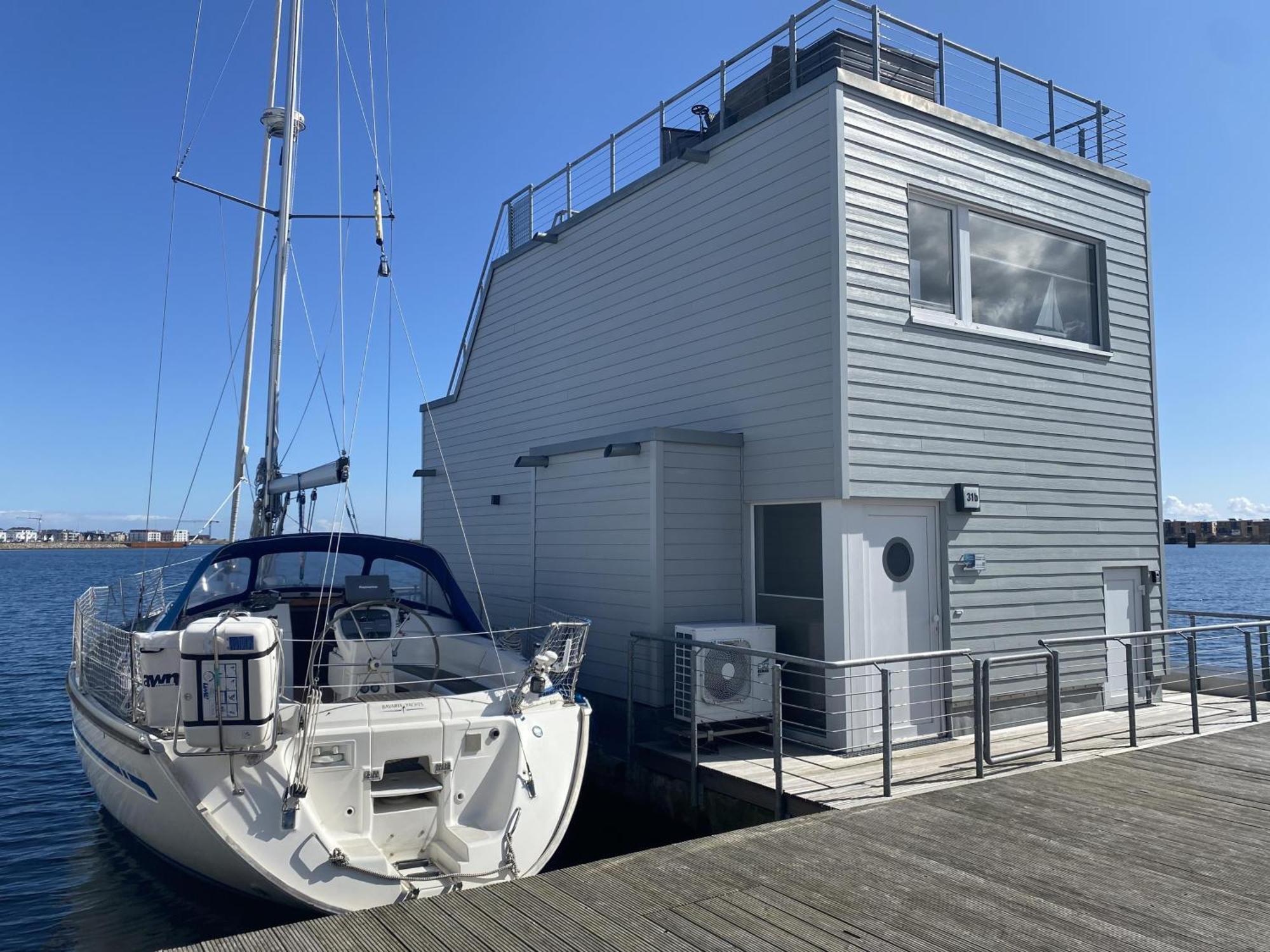 Schwimmendes Ferienhaus Antares One By Seeblick Ferien Oro, Rundum Wasser, Sauna Olpenitz Luaran gambar